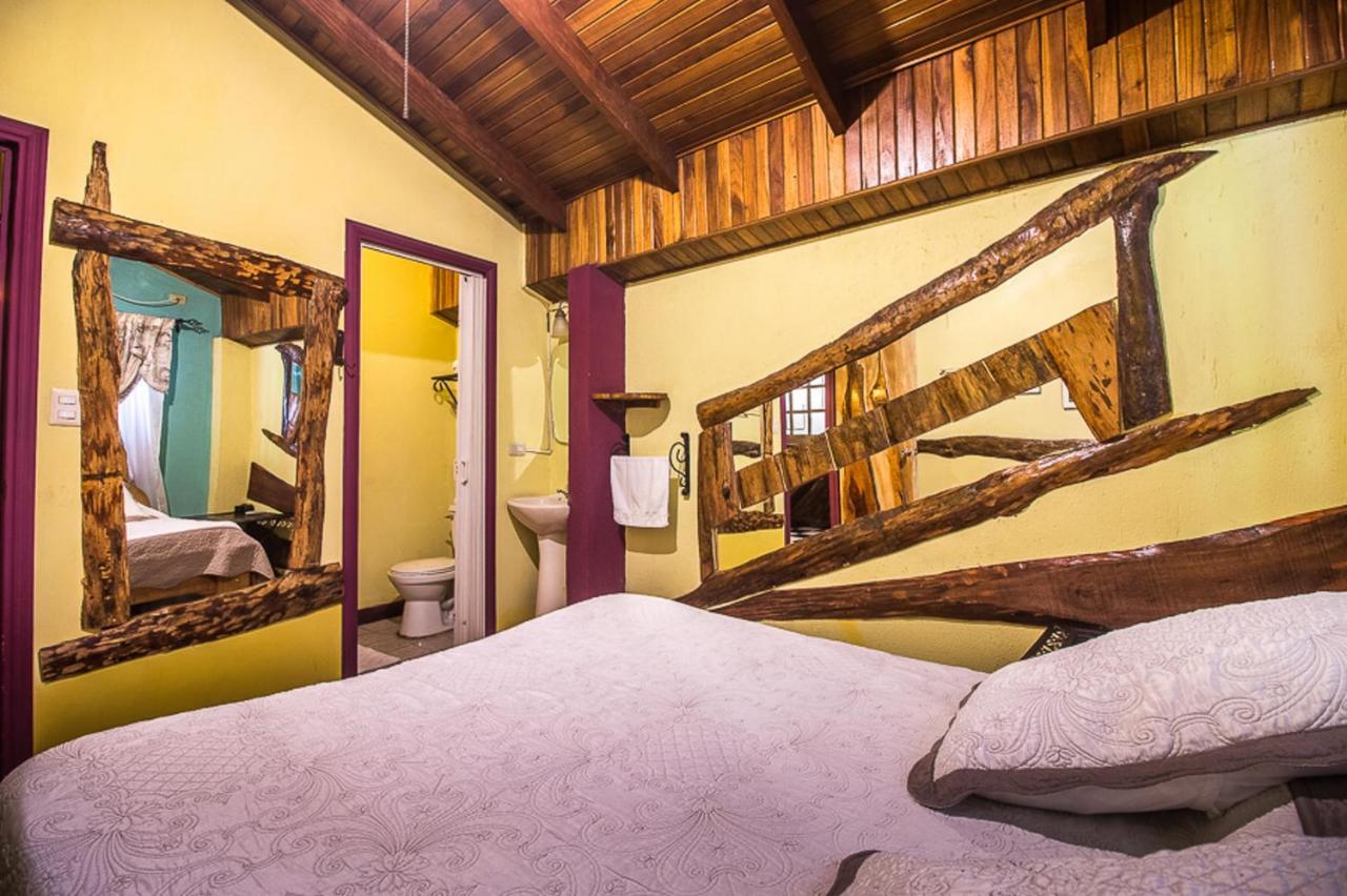 Casa Antigua Hotel 4*